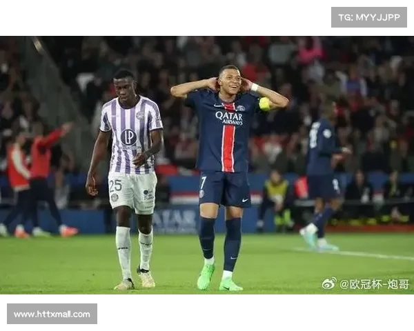 法甲第轮:巴黎圣日耳曼大胜图卢兹 法甲第轮:巴黎圣日耳曼大胜图卢兹